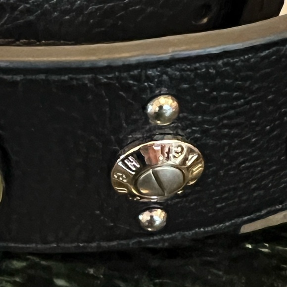 Henri Bendel Jeweled Studded Gold/Silver Grommets Reversible Purse Guitar Strap - Picture 4 of 7